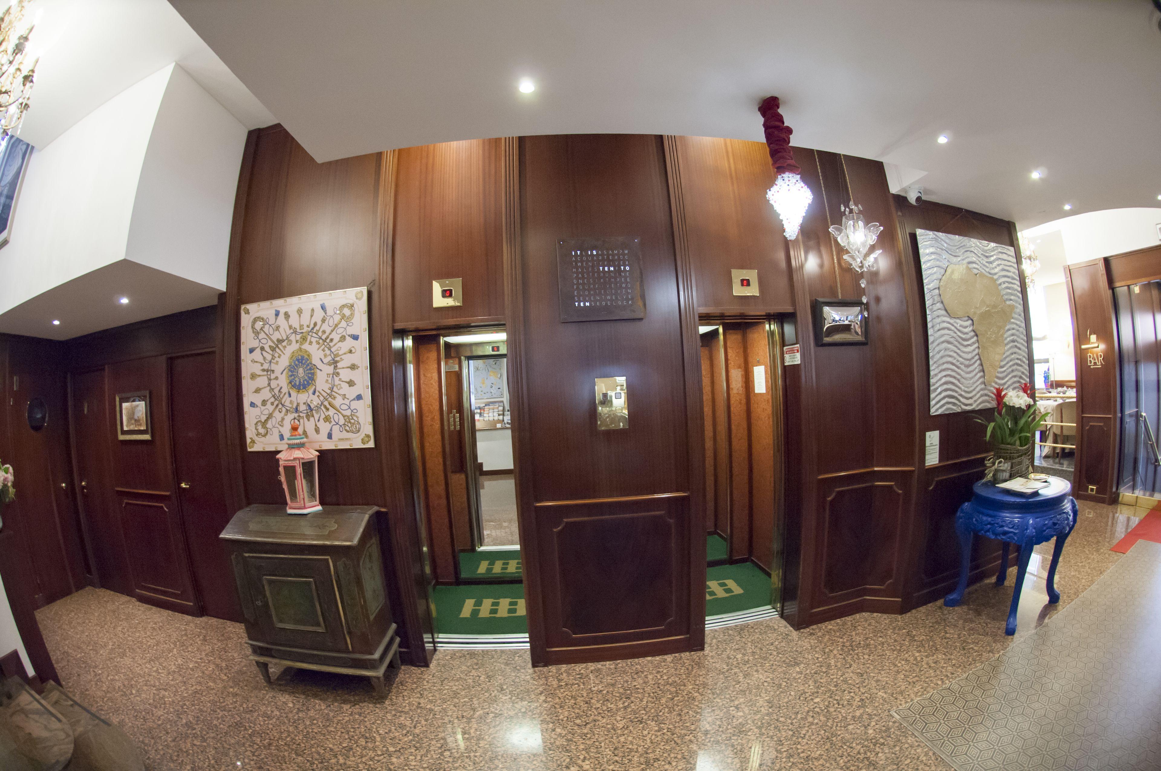 Hotel Bristol — Foto’s 1